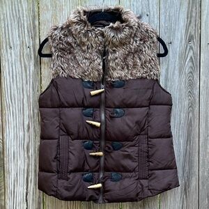 Ruff Hewn Faux Fur Full Zip with toggle buttons Puffer Vest sz Small